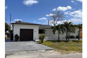 1419 S 24th Ter, Hollywood, FL 33020 Sold 07/14/25