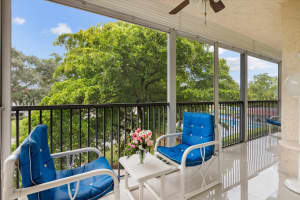 111 S Hollybrook Dr 44-307, Pembroke Pines
