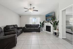 16621 Sunburst Lake Street, Wimauma, FL 33598 - MLS#F10488637