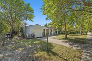 165 Sunset Way, Miami Springs, FL 33166 Sold 08/15/25