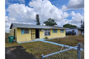 4521 NW 207th Dr, Miami Gardens, FL 33055 Sold 05/02/25