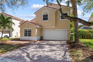 1901 NW 75th Way, Pembroke Pines, FL 33024 Sold 04/10/25