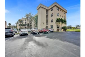 3241 Holiday Springs Blvd 303, Margate, FL 33063 Sold 04/21/25