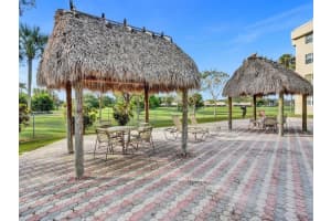 3241 Holiday Springs Blvd 303, Margate, FL 33063 Sold 04/21/25