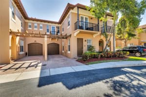 6966 Julia Gardens Dr 6966, Coconut Creek, FL 33073 Sold 06/30/25