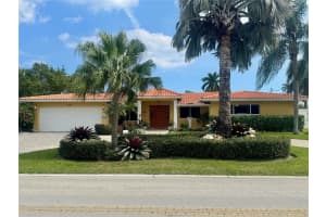 2910 NE 20th Ave, Lighthouse Point, FL 33064 Sold 03/27/25