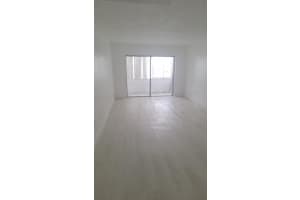 1305 W 46th St 237, Hialeah, FL 33012 Sold 06/17/25