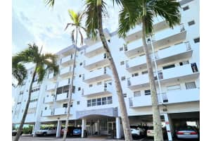 1720 Jefferson St 312, Hollywood, FL 33020 Sold 04/25/25