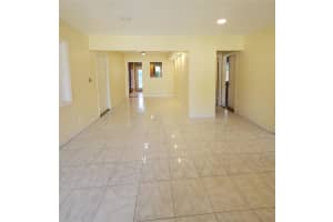 4820 NE 1st Ter, Fort Lauderdale, FL 33334 Sold 08/21/25