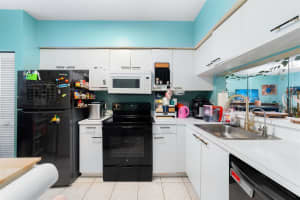 11050 Sand Piper Ct, Tamarac, FL 33321 Sold 09/24/25