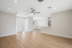 718 NW 48th Ter, Plantation, FL 33317 Sold 09/05/25