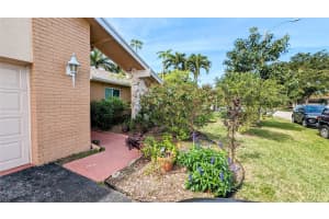 8105 Nutmeg Way, Tamarac, FL 33321 Sold 07/29/25