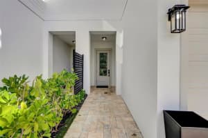 500 NE Wavecrest Way, Boca Raton, FL 33432 Sold 08/01/25