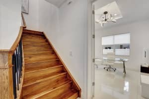 500 NE Wavecrest Way, Boca Raton, FL 33432 Sold 08/01/25