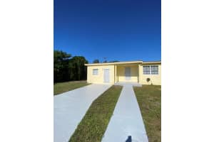 3615 NW 214th St, Miami Gardens, FL 33056 Sold 01/12/26