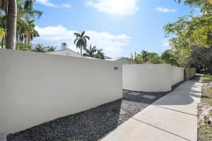 450 N Victoria Park Rd, Fort Lauderdale, FL 33301 - MLS#F10488970
