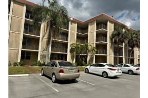 2601 Nw 48 Terrace 249, Lauderdale Lakes