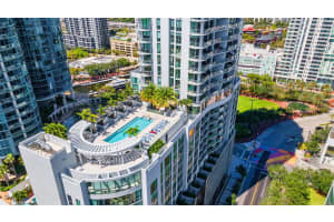 100 Las Olas Boulevard, Fort Lauderdale, FL 33301 - MLS#F10489034