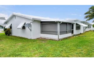 2392 SW 13th Ter, Boynton Beach, FL 33426 Sold 04/16/25