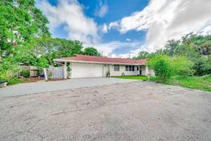 2550 Ray Ct, Lake Worth, FL 33462 - MLS#F10489107