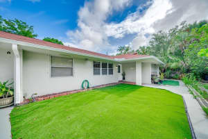 2550 Ray Ct, Lake Worth, FL 33462 - MLS#F10489107