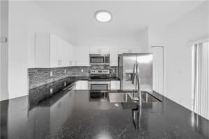 8401 NW 107th Ct 6-36, Doral, FL 33178 Sold 06/16/25