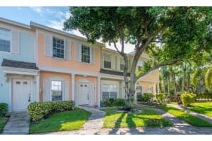 65 Whitehead Cir 65, Weston, FL 33326 Sold 04/11/25