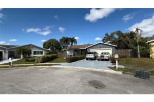 9261 SW 16th Rd, Boca Raton, FL 33428 Sold 05/31/25