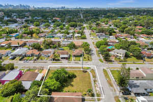 1895 NW 58th St, Miami, FL 33142 - MLS#F10489173
