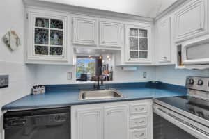 2831 Somerset Dr 107, Lauderdale Lakes, FL 33311 - MLS#F10489190