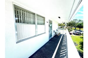 668 Durham X 668, Deerfield Beach, FL 33442 Sold 10/14/25