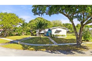 6481 SW 26th Ct, Miramar, FL 33023 Sold 04/07/25
