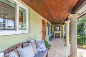 4110 NE 17th Ter, Oakland Park, FL 33334 Sold 05/19/25