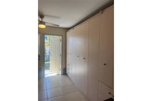 321 WILSON ST 204A, Hollywood, FL 33019 - MLS#F10489294