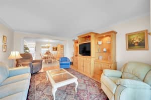 2901 Victoria Cir E3, Coconut Creek, FL 33066 Sold 10/30/25