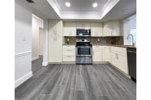 9500 Johnson St, Pembroke Pines, FL 33024 Sold 04/22/25