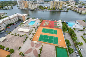1865 S Ocean Dr 17I, Hallandale Beach, FL 33009 Sold 05/15/25