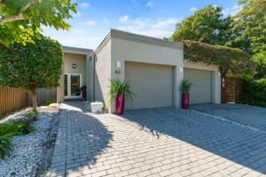 62 NE 26th St, Wilton Manors, FL 33305 Sold 03/31/25