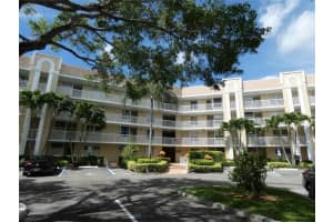 10303 Sunrise Lakes Blvd 104, Sunrise, FL 33322 Sold 06/02/25