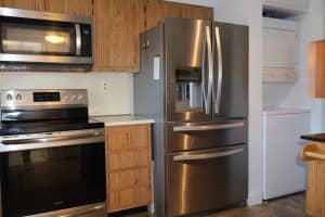 10303 Sunrise Lakes Blvd 104, Sunrise, FL 33322 Sold 06/02/25