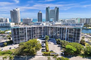 400 Leslie Dr 622, Hallandale Beach, FL 33009 Sold 04/10/25
