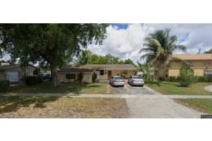 4501 Nw 36th St, Lauderdale Lakes