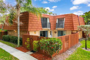 1510 Augusta Cir 138, Delray Beach, FL 33445 Sold 04/15/25