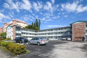 1021 Crystal Lake Dr 314, Deerfield Beach, FL 33064 Sold 07/02/25