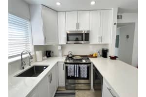 548 Durham S 548, Deerfield Beach, FL 33442 - MLS#F10489560