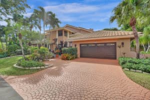 901 SW 88 Ter., Plantation, FL 33324 Sold 06/10/25