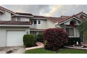 7434 Pinewalk Dr 15-3, Margate, FL 33063 Sold 04/28/25
