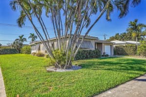 238 SE 3rd St, Dania Beach, FL 33004 Sold 12/23/25