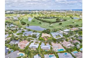 2672 NE 37th Dr, Fort Lauderdale, FL 33308 Sold 09/25/25