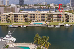 301 Golden Isles Dr 403, Hallandale Beach, FL 33009 Sold 06/09/25